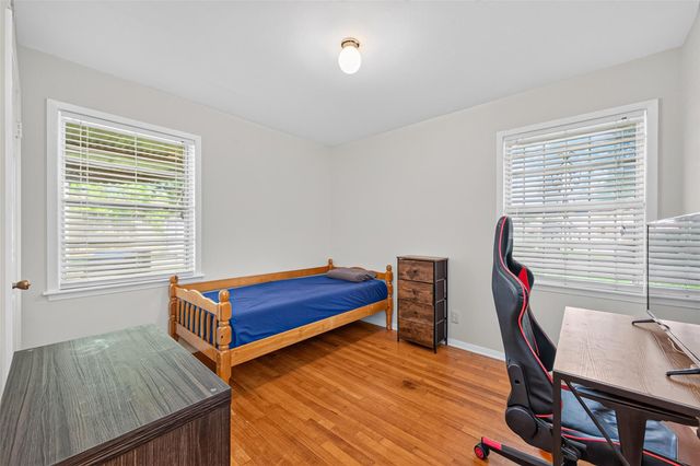 10635 Seaford Drive, Houston, TX 77089
