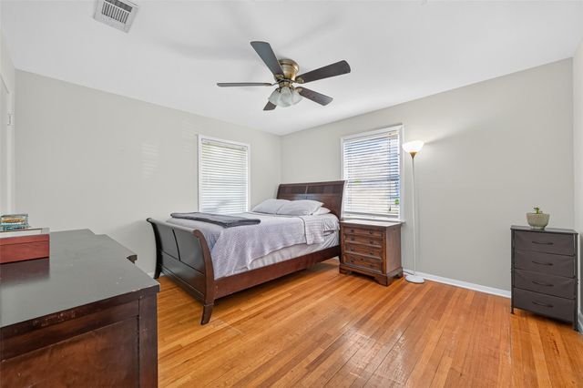 10635 Seaford Drive, Houston, TX 77089