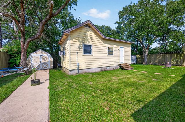 10635 Seaford Drive, Houston, TX 77089