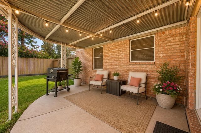 10635 Seaford Drive, Houston, TX 77089