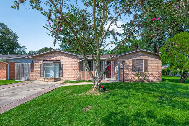 10635 Seaford Drive, Houston, TX 77089