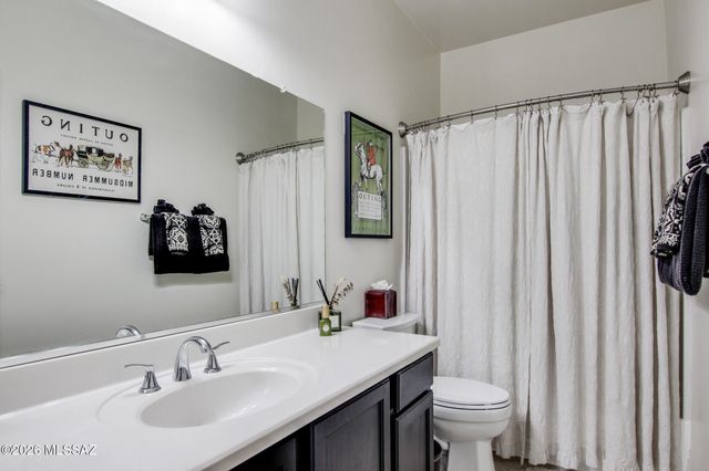 383 E Croydon Park Road, Tucson, AZ 85704