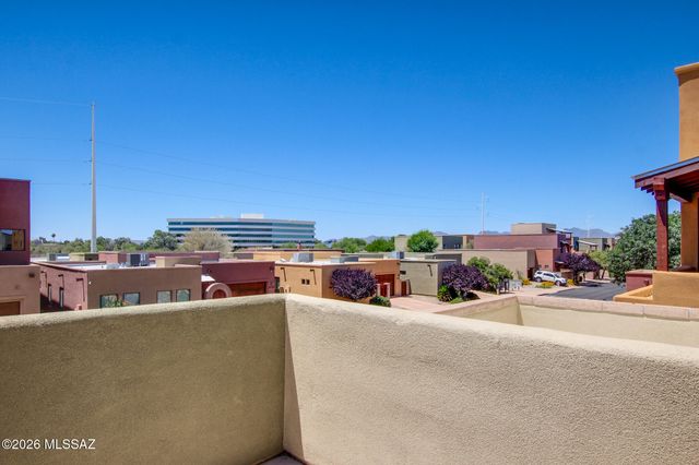 383 E Croydon Park Road, Tucson, AZ 85704