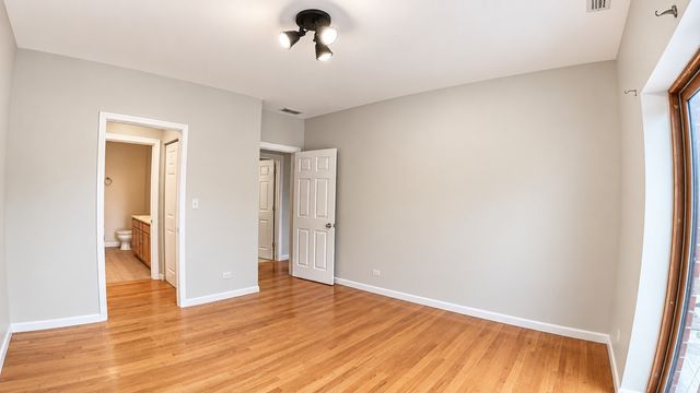 6005 N Kimball Avenue 2A, Chicago, IL 60659