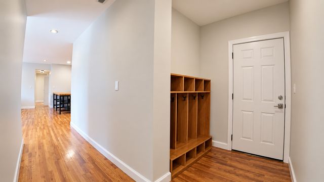 6005 N Kimball Avenue 2A, Chicago, IL 60659
