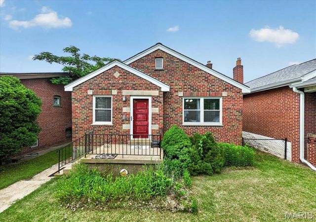 4131 Quincy Street, St Louis, MO 63116