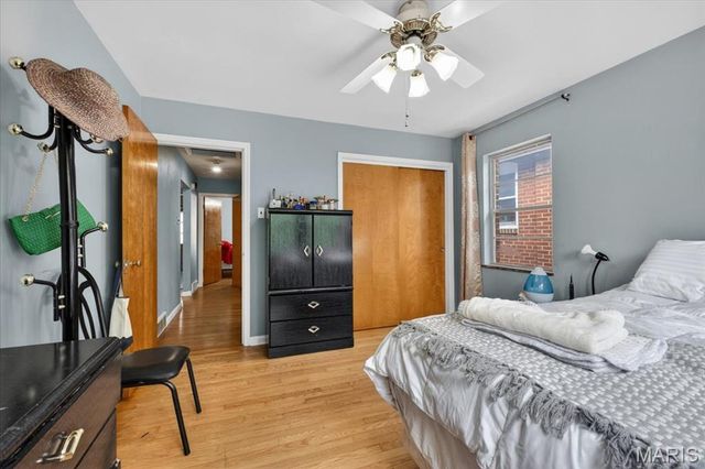 4131 Quincy Street, St Louis, MO 63116