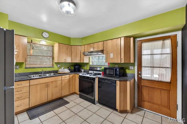 4131 Quincy Street, St Louis, MO 63116