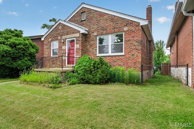 4131 Quincy Street, St Louis, MO 63116