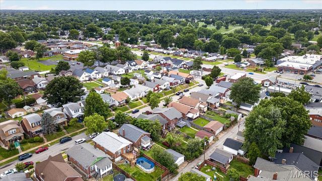 4131 Quincy Street, St Louis, MO 63116