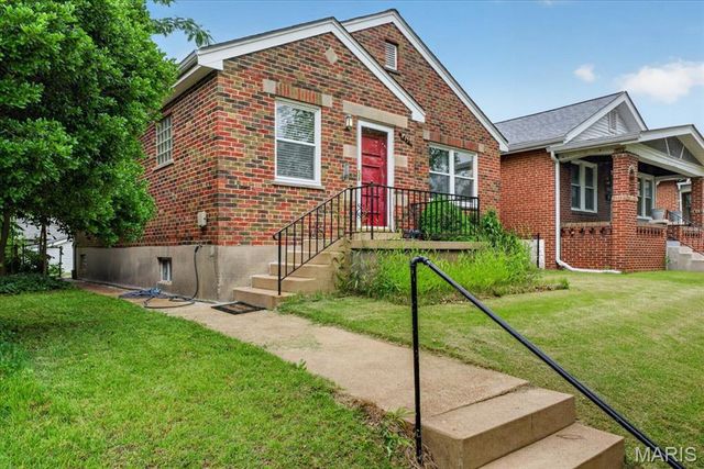 4131 Quincy Street, St Louis, MO 63116