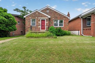 4131 Quincy Street, St Louis, MO 63116