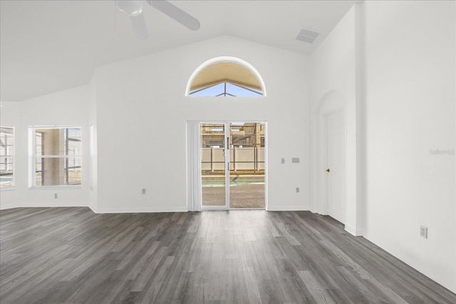 726 KILDRUMMY DRIVE, Davenport, FL 33896