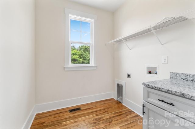 1047 Hearth Lane SW, Concord, NC 28025