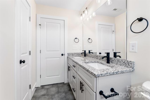 1047 Hearth Lane SW, Concord, NC 28025