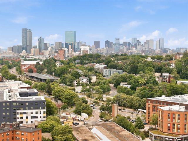 21 Lamartine St 3, Boston, MA 02130