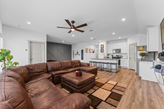 903 Curly Angora Court, Rosharon, TX 77583