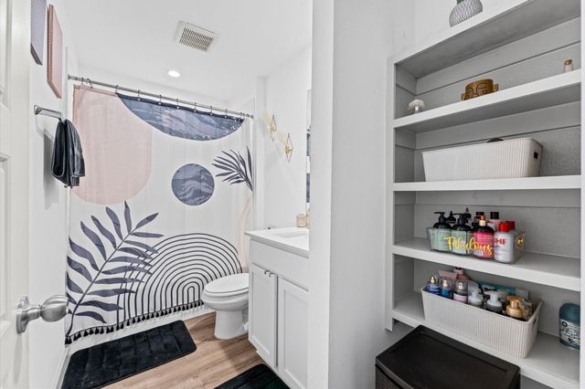 903 Curly Angora Court, Rosharon, TX 77583