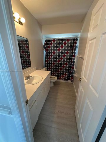 1306 SW 11 th, Cape Coral, FL 33991