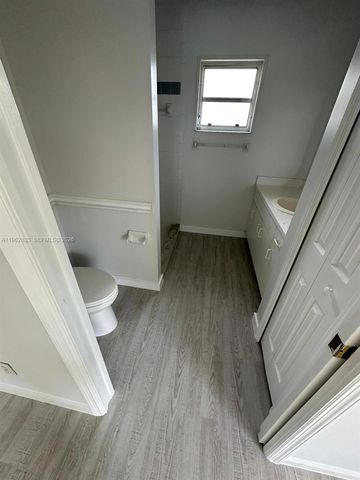 1306 SW 11 th, Cape Coral, FL 33991