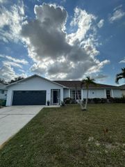 1306 SW 11 th, Cape Coral, FL 33991