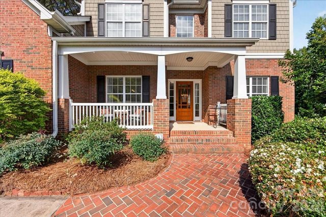 12023 Overlook Mountain Drive, Charlotte, NC 28216