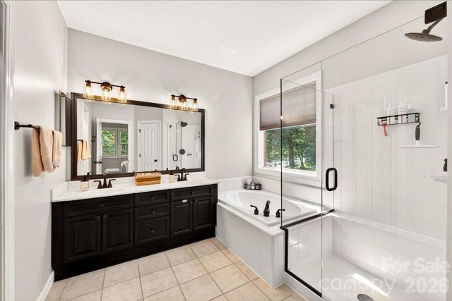 12023 Overlook Mountain Drive, Charlotte, NC 28216
