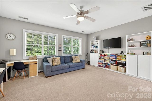 12023 Overlook Mountain Drive, Charlotte, NC 28216