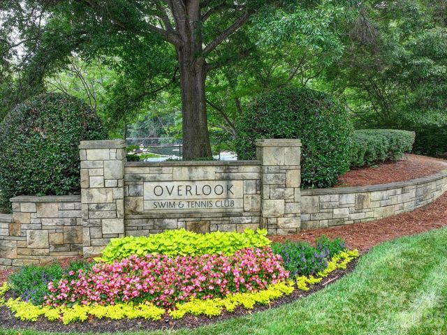 12023 Overlook Mountain Drive, Charlotte, NC 28216