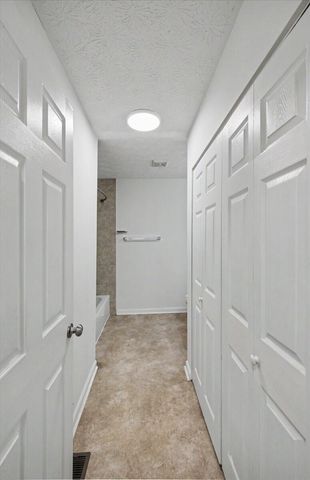 304 Oakwood Drive, Lawrenceburg, KY 40342