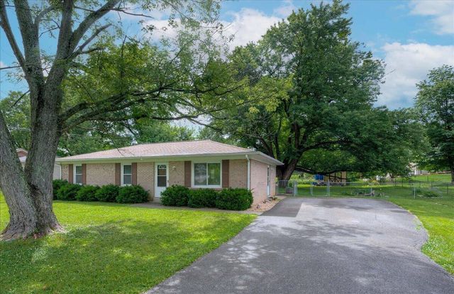 304 Oakwood Drive, Lawrenceburg, KY 40342