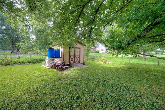 304 Oakwood Drive, Lawrenceburg, KY 40342