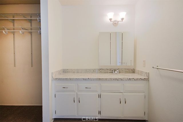 5542 Fernhill Circle B, Huntington Beach, CA 92649
