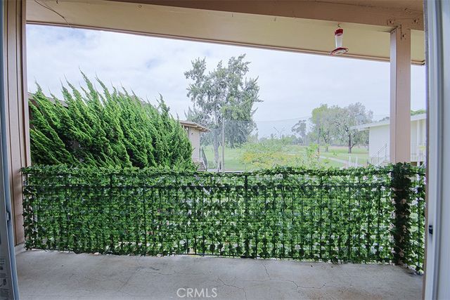 5542 Fernhill Circle B, Huntington Beach, CA 92649