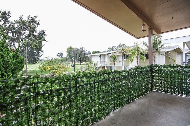 5542 Fernhill Circle B, Huntington Beach, CA 92649