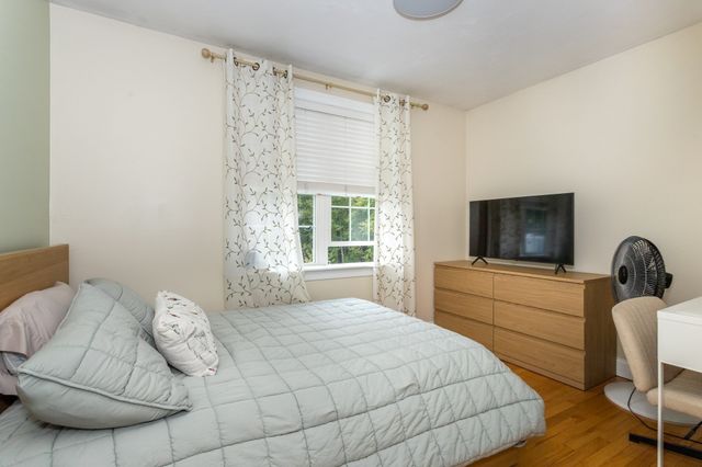 486 South St, Holbrook, MA 02343