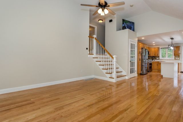 486 South St, Holbrook, MA 02343