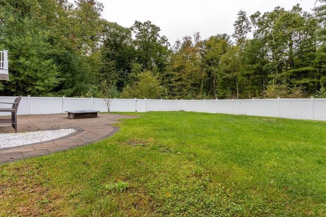 486 South St, Holbrook, MA 02343