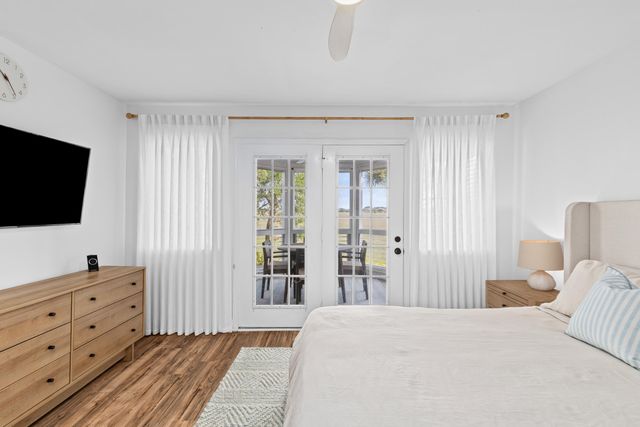 152 W Mariners Cay Drive 152, Folly Beach, SC 29439