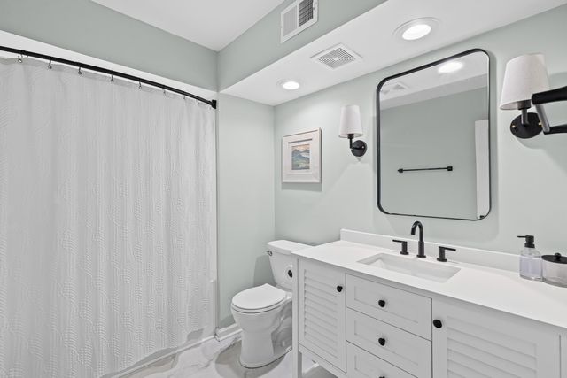 152 W Mariners Cay Drive 152, Folly Beach, SC 29439