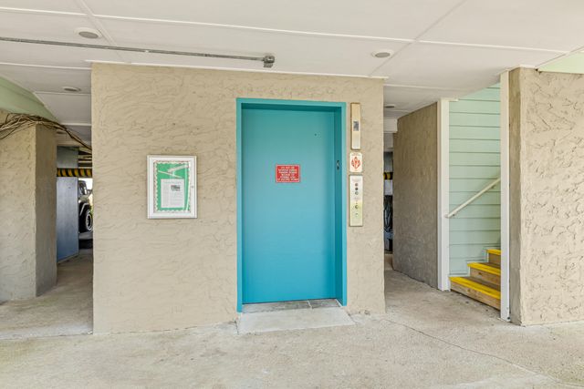 152 W Mariners Cay Drive 152, Folly Beach, SC 29439