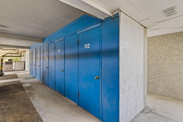 152 W Mariners Cay Drive 152, Folly Beach, SC 29439