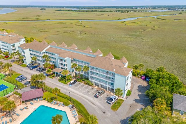 152 W Mariners Cay Drive 152, Folly Beach, SC 29439