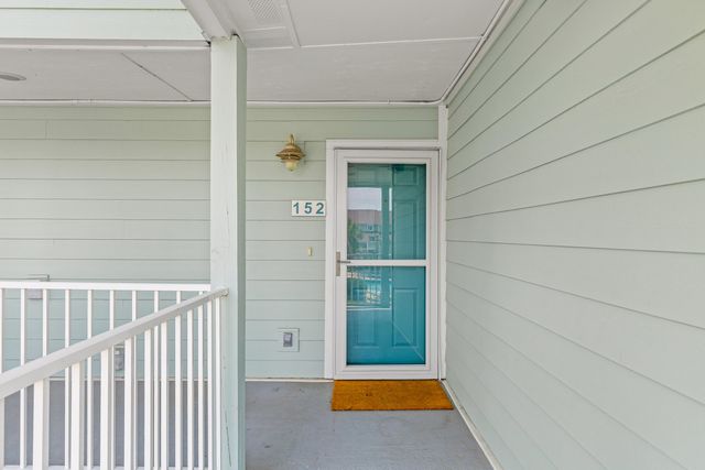 152 W Mariners Cay Drive 152, Folly Beach, SC 29439