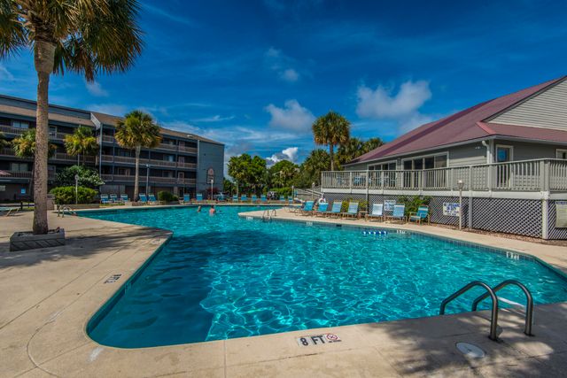 152 W Mariners Cay Drive 152, Folly Beach, SC 29439