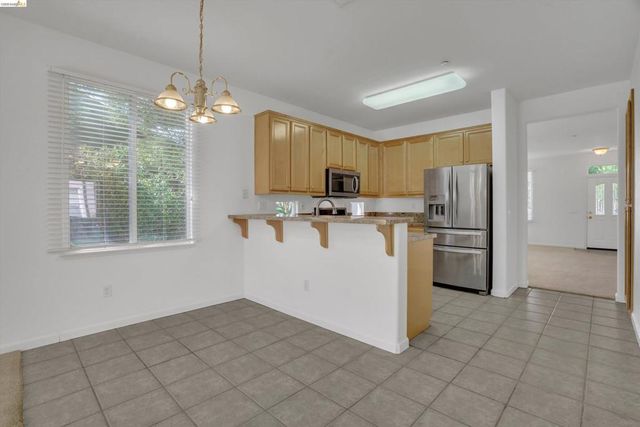 1852 Island Park Pl, Brentwood, CA 94513