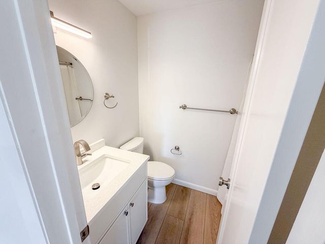 602 Pine Crest Circle B, Jupiter, FL 33458