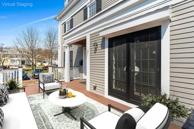 81 Forest St 81, Medford, MA 02155