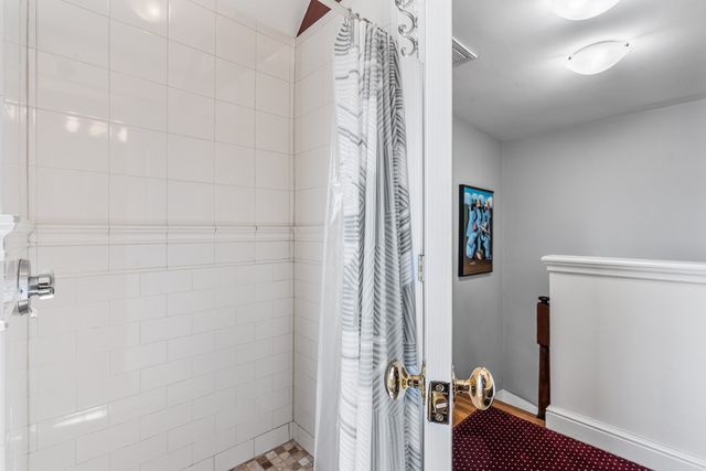 81 Forest St 81, Medford, MA 02155