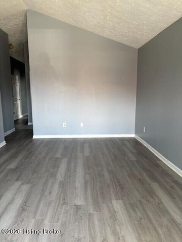 437 S 17th St, Louisville, KY 40203
